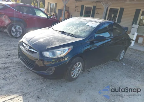 2013 Hyundai Accent Gls z USA, uszkodzony, nr VIN KMHCT4AE7DU397478